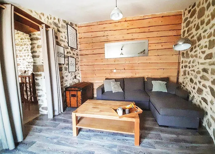 Holiday home Des Fauvettes Lorlanges